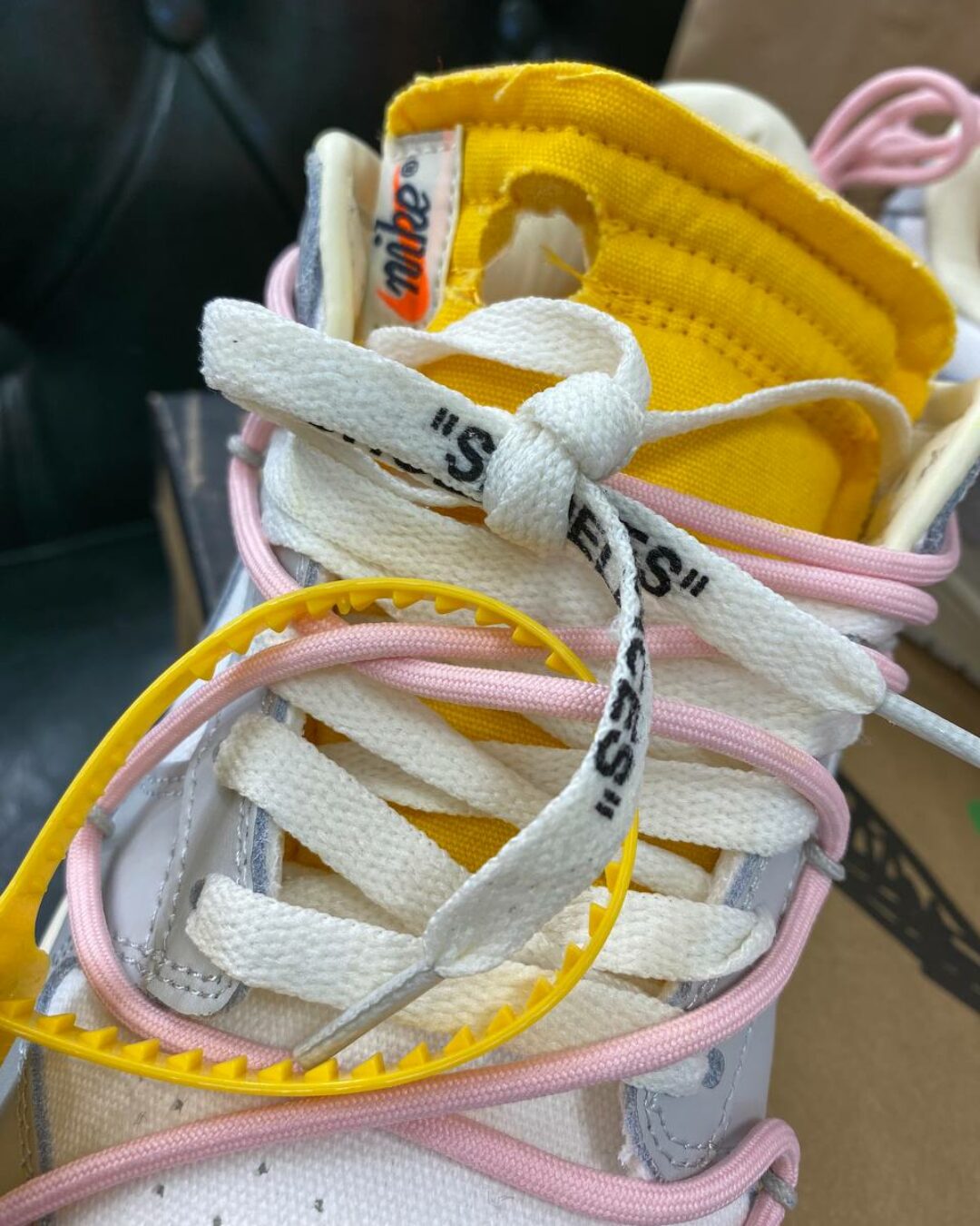 Кеды Off-White x Nike Dunk Low 02 of 50