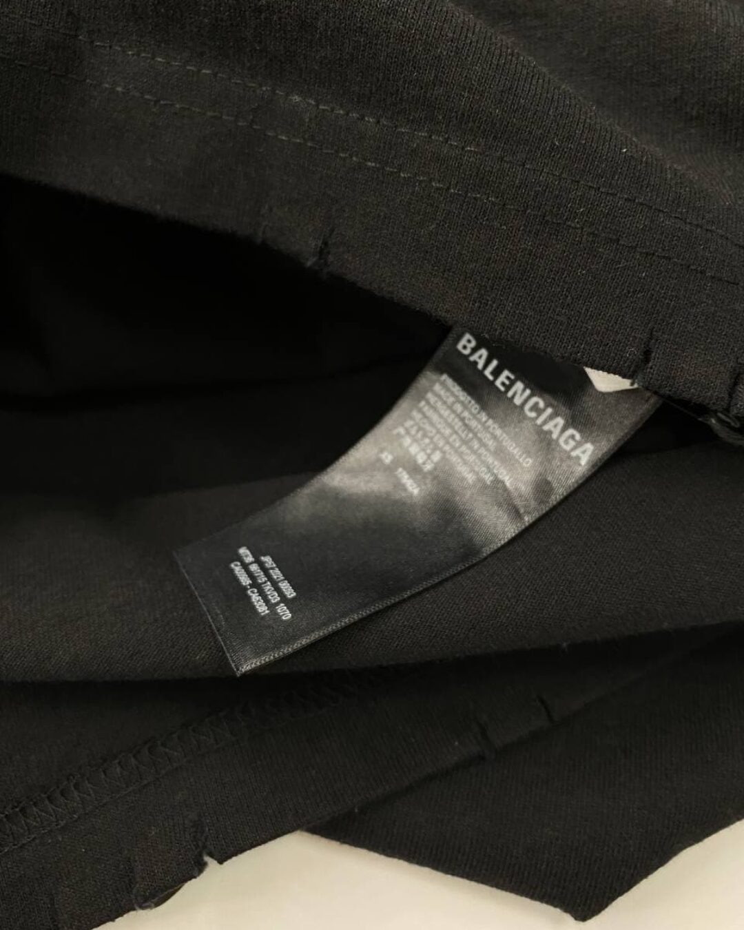 Футболка Balenciaga — фото 4