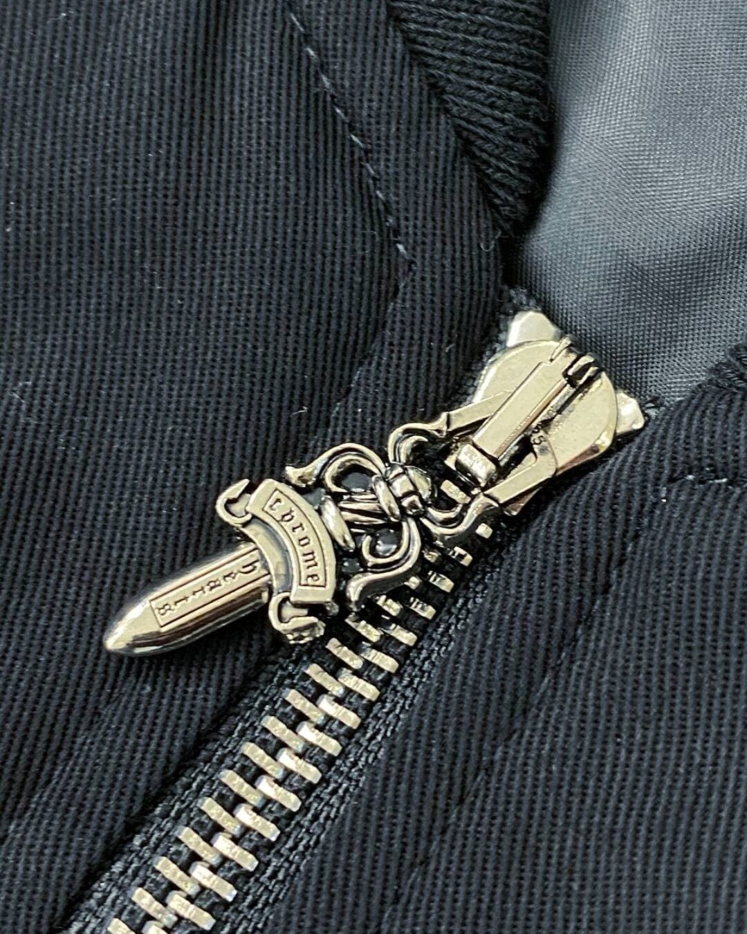 Бомбер Chrome Hearts
