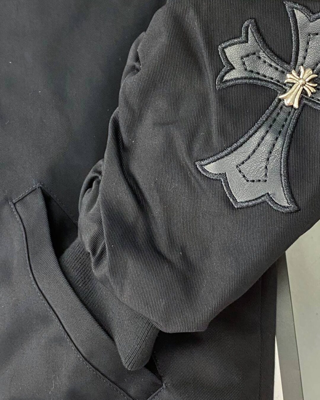 Бомбер Chrome Hearts