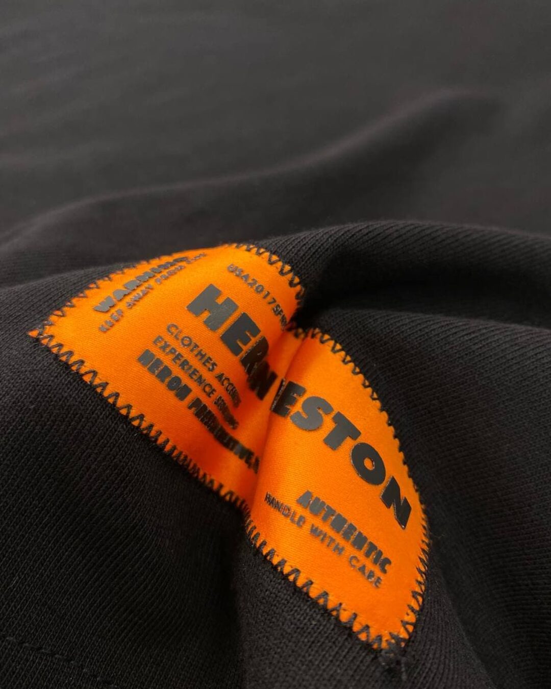 Футболка Heron Preston