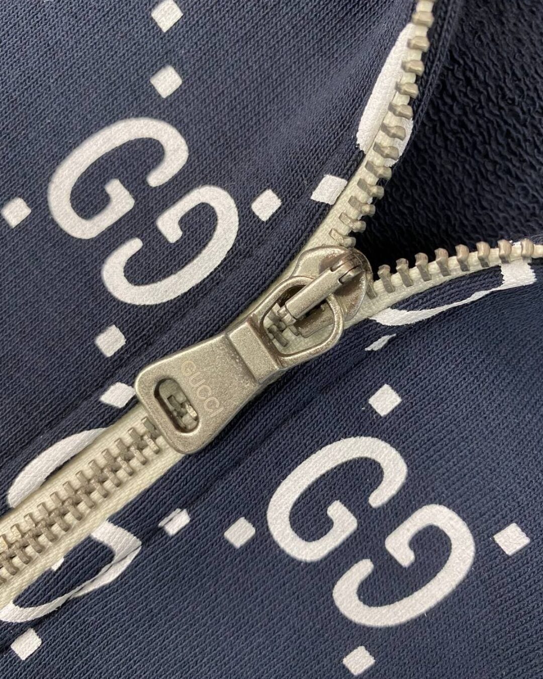 Спортивный костюм Gucci