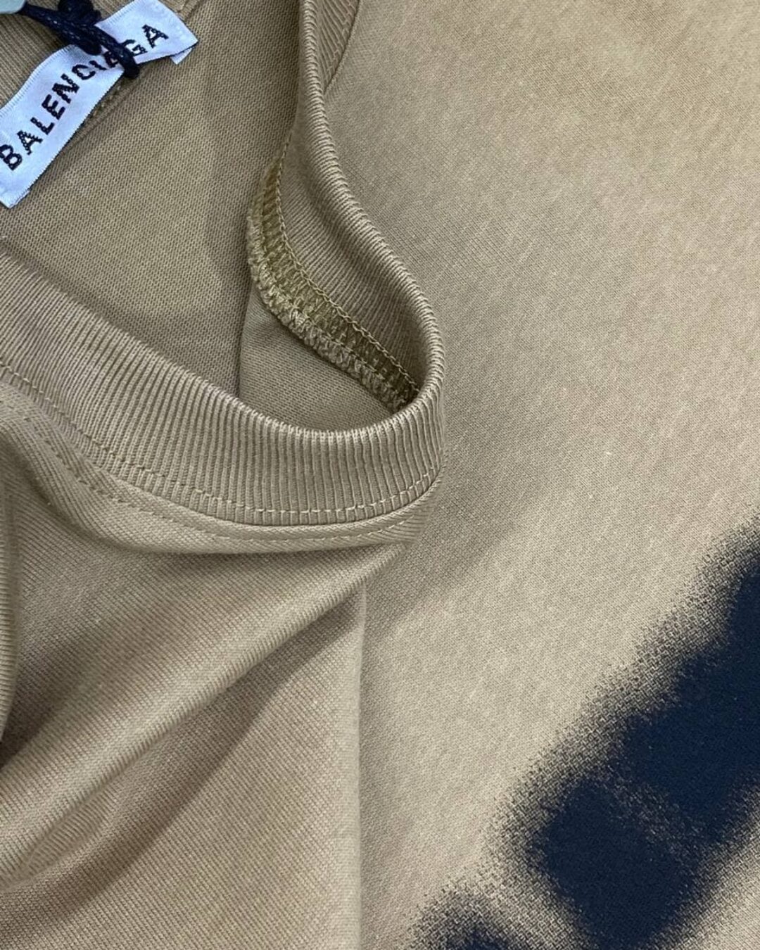 Футболка Balenciaga — фото 6