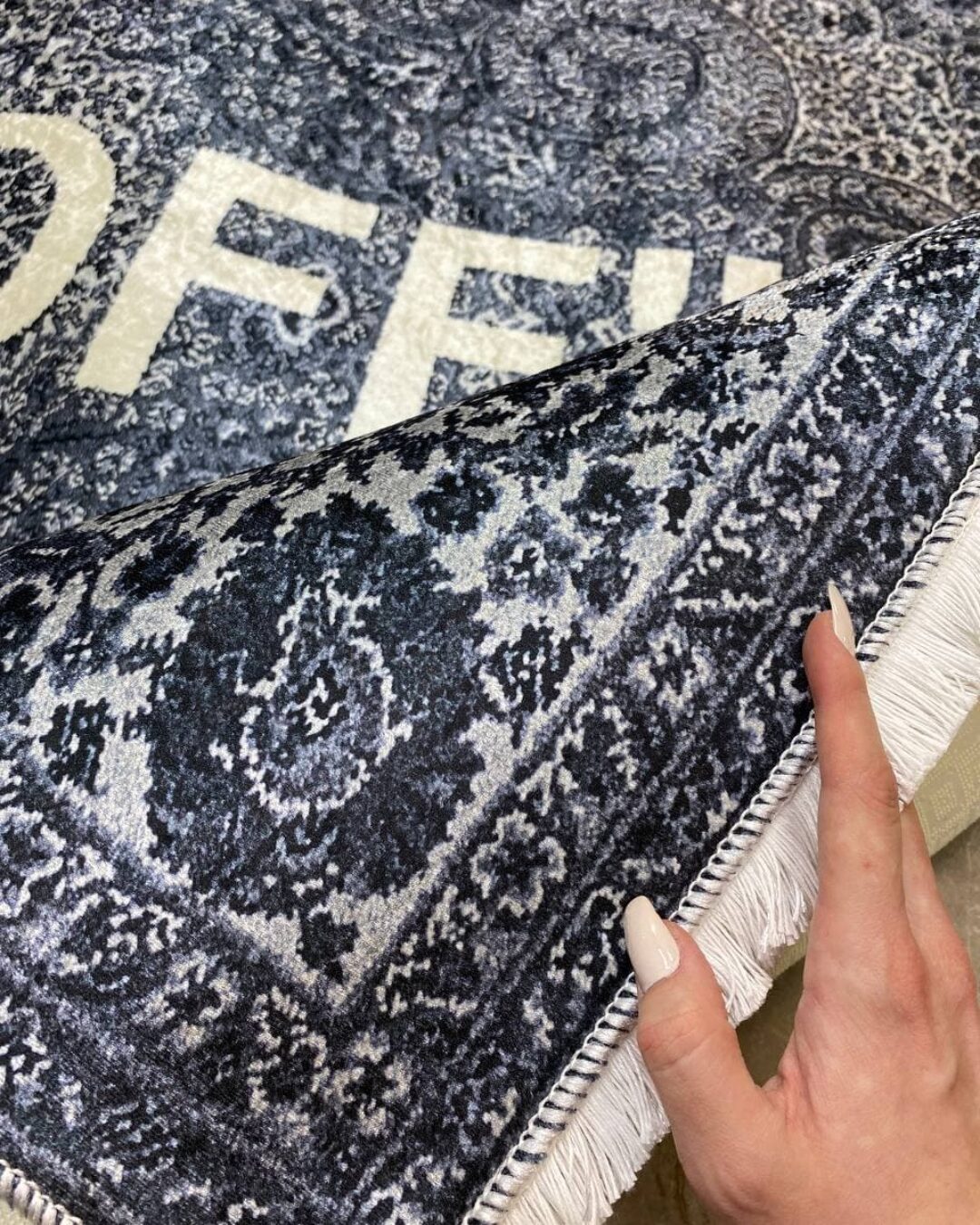 Ковер Off White