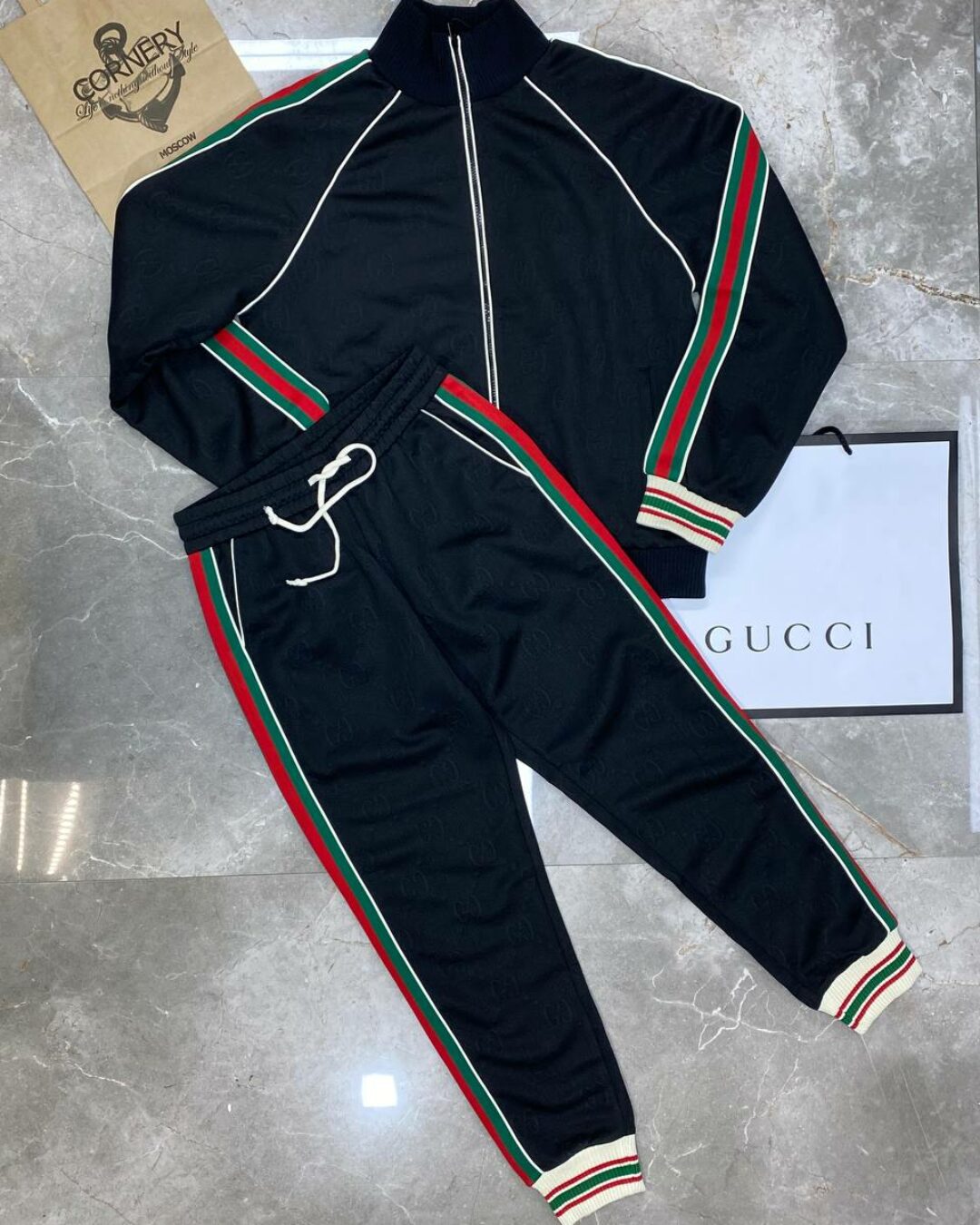Спортивный костюм Gucci