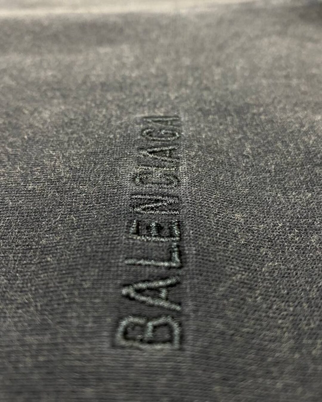 Футболка Balenciaga — фото 8