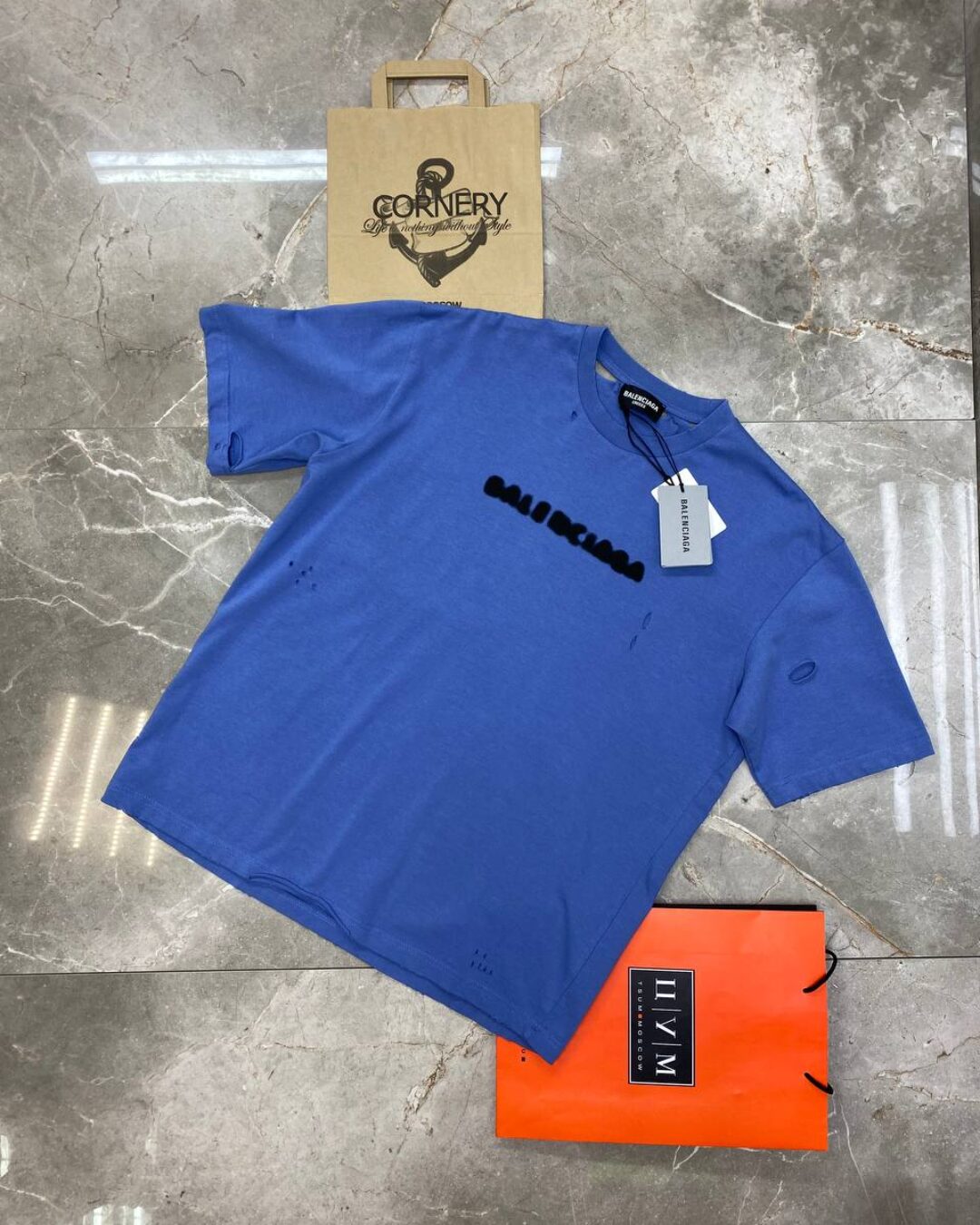 Футболка Balenciaga