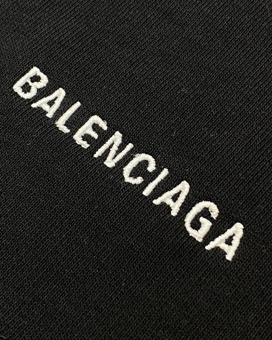 Шорты Balenciaga — фото 7