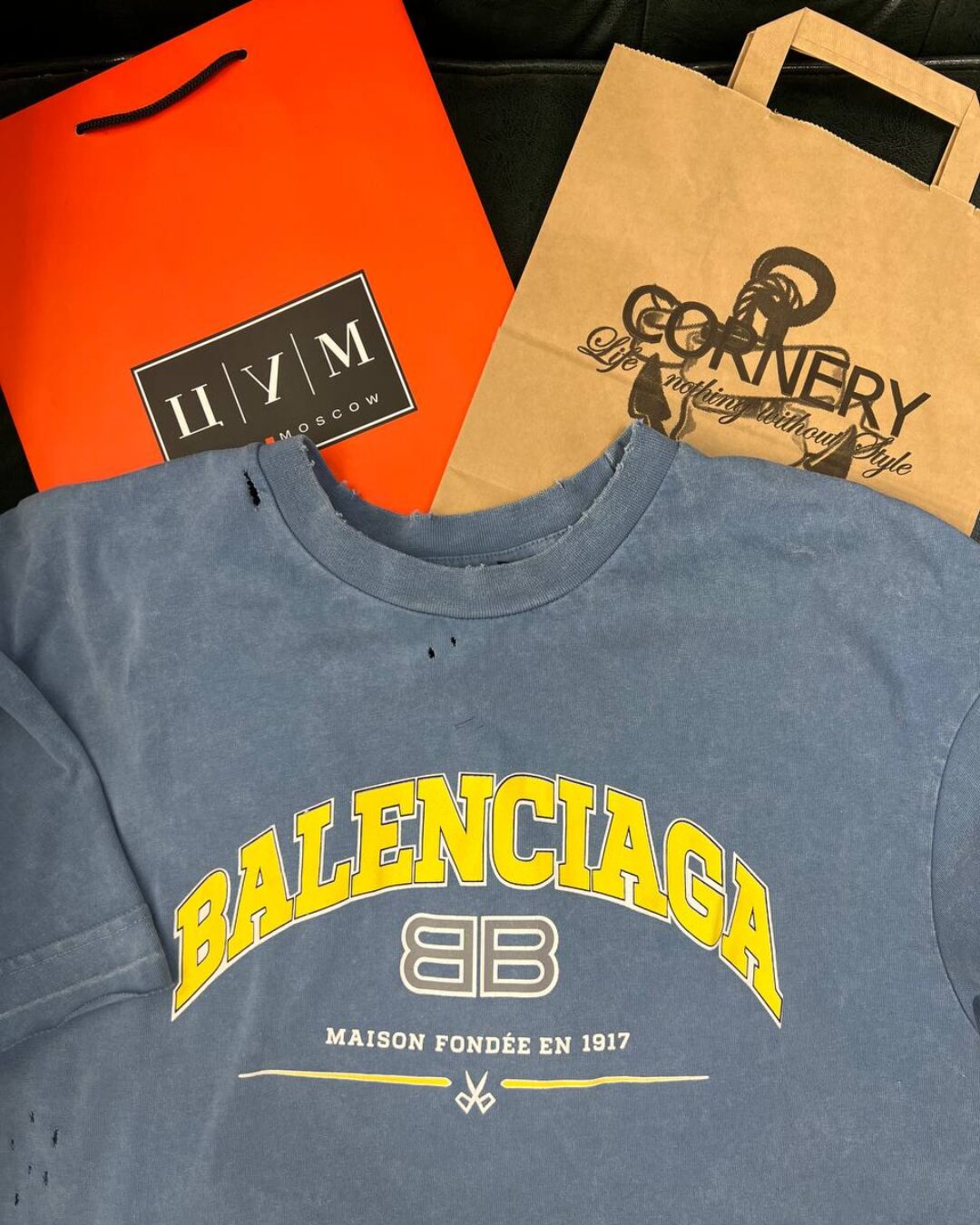 Футболка Balenciaga — фото 7