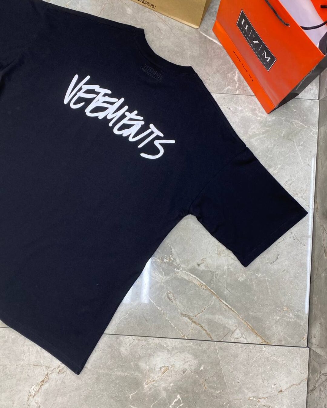 Футболка Vetements Italic Logo — фото 3