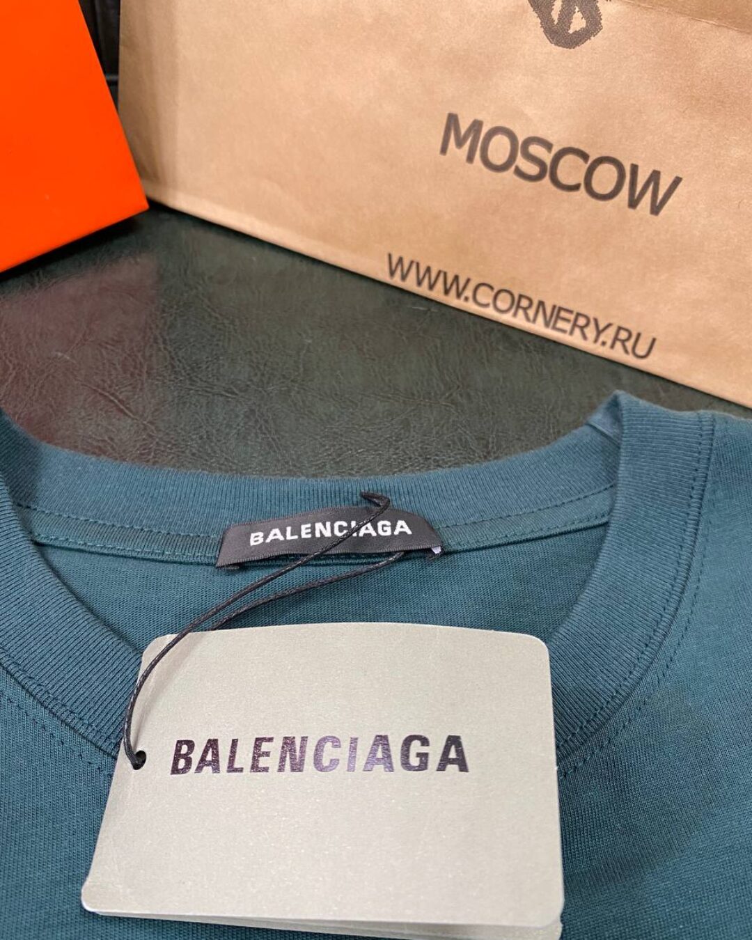 Футболка Balenciaga — фото 8