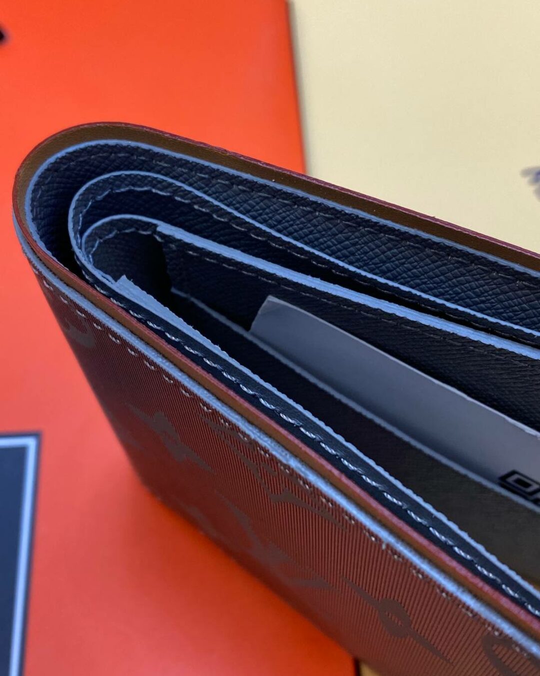 Кошелёк Louis Vuitton