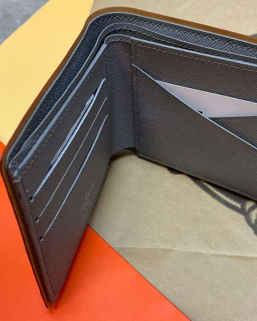 Кошелёк Louis Vuitton