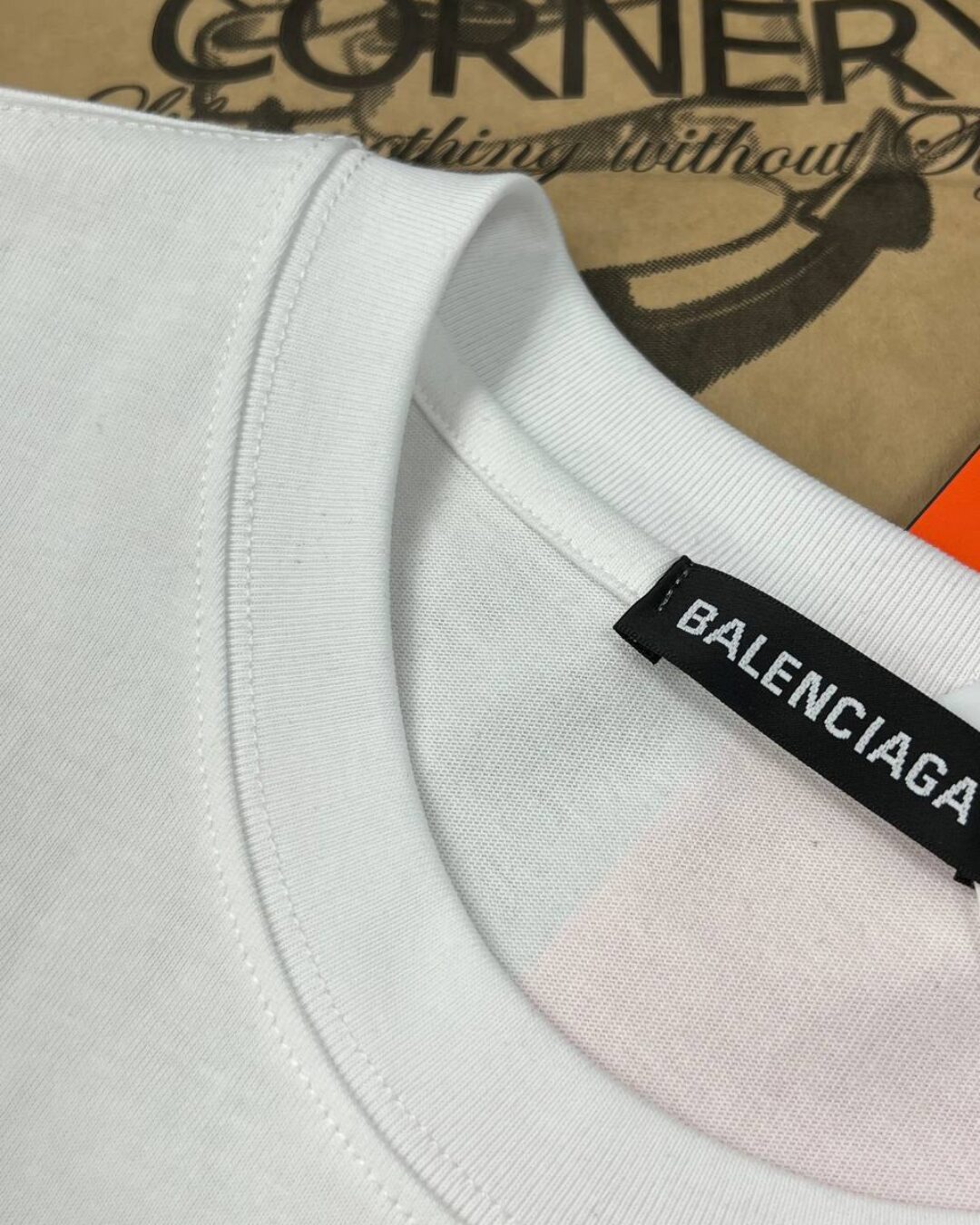 Футболка Balenciaga — фото 8