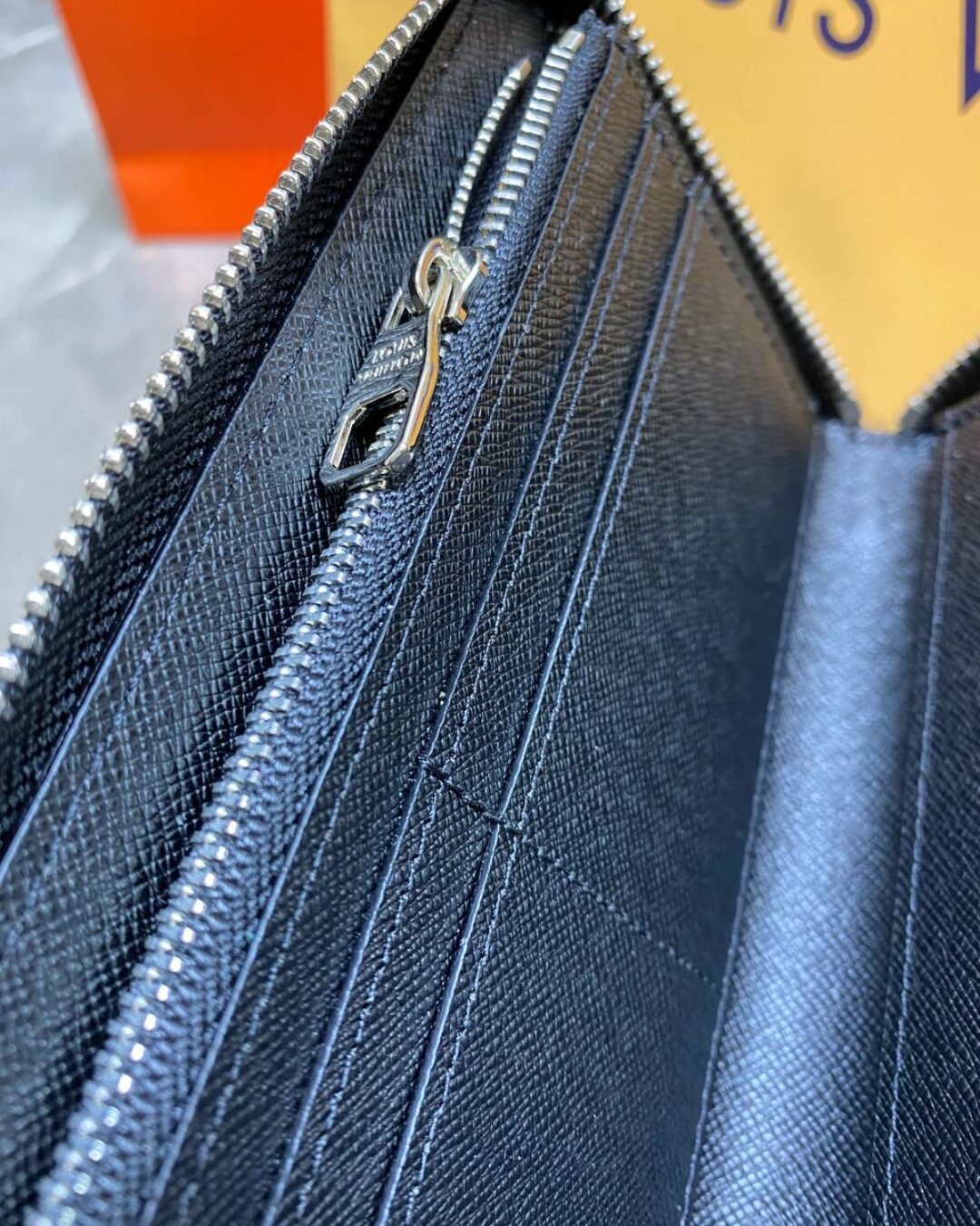 Портмоне Louis Vuitton