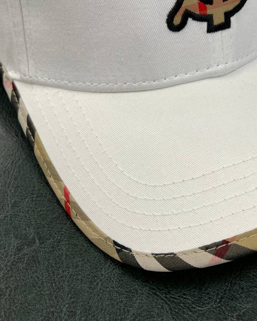 Кепка Burberry