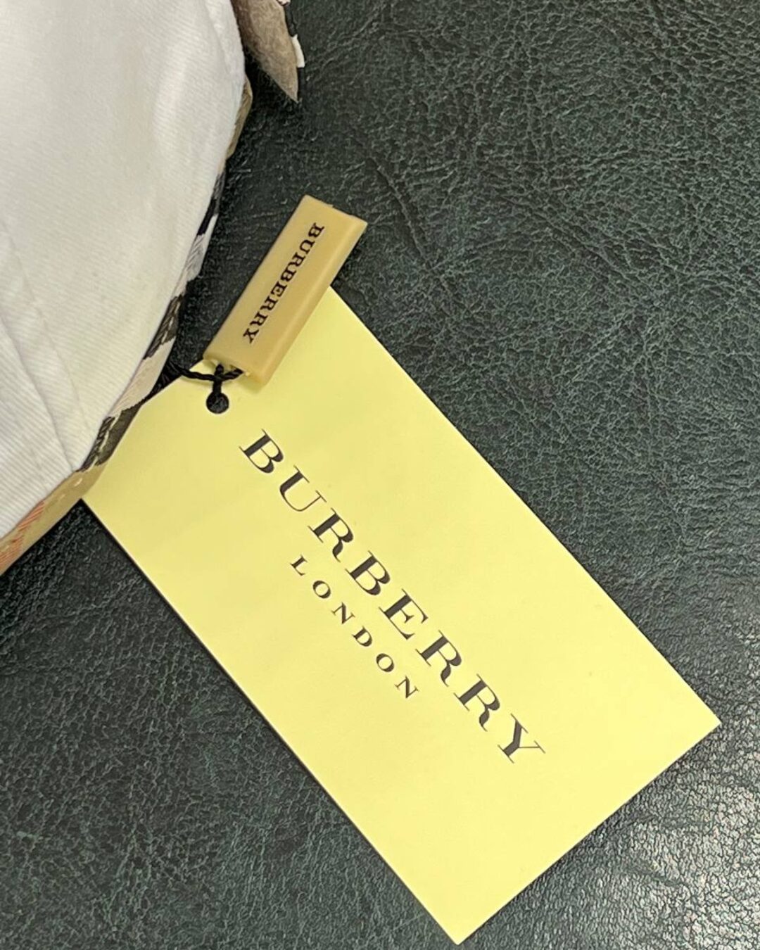 Кепка Burberry