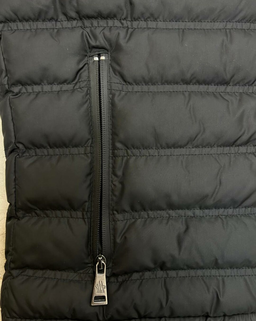 Жилет Moncler
