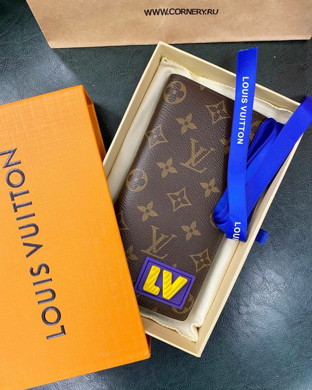 Кошелёк Louis Vuitton