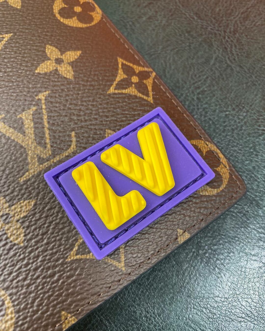 Кошелёк Louis Vuitton