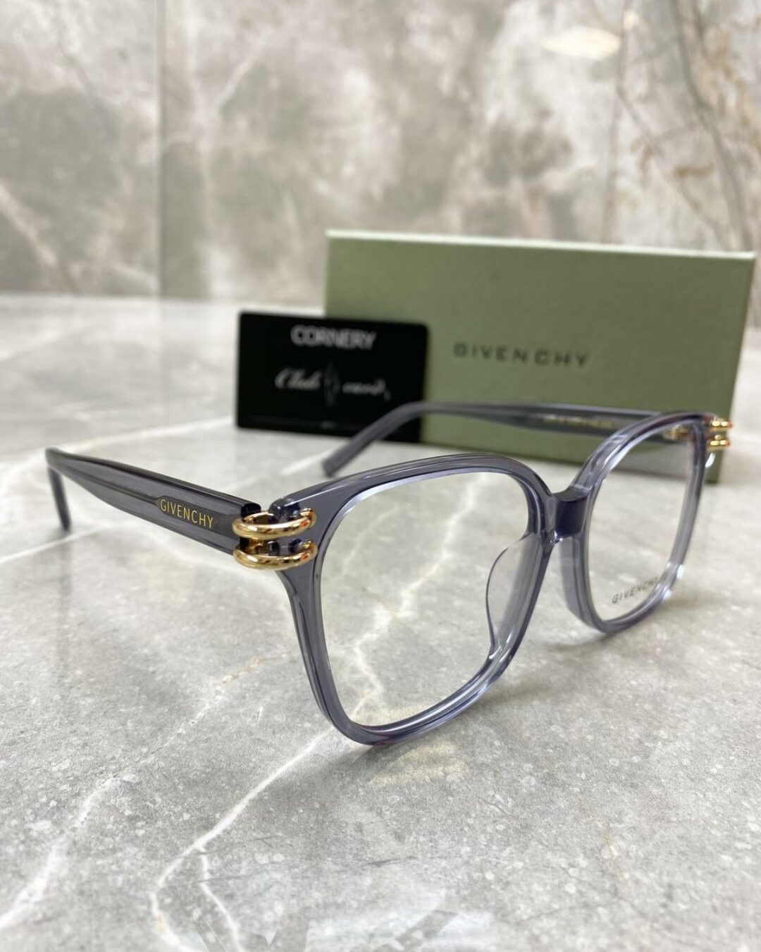 Оправа Givenchy