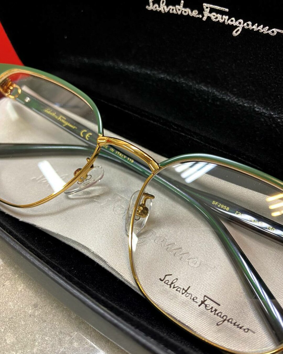 Оправа Salvatore Ferragamo