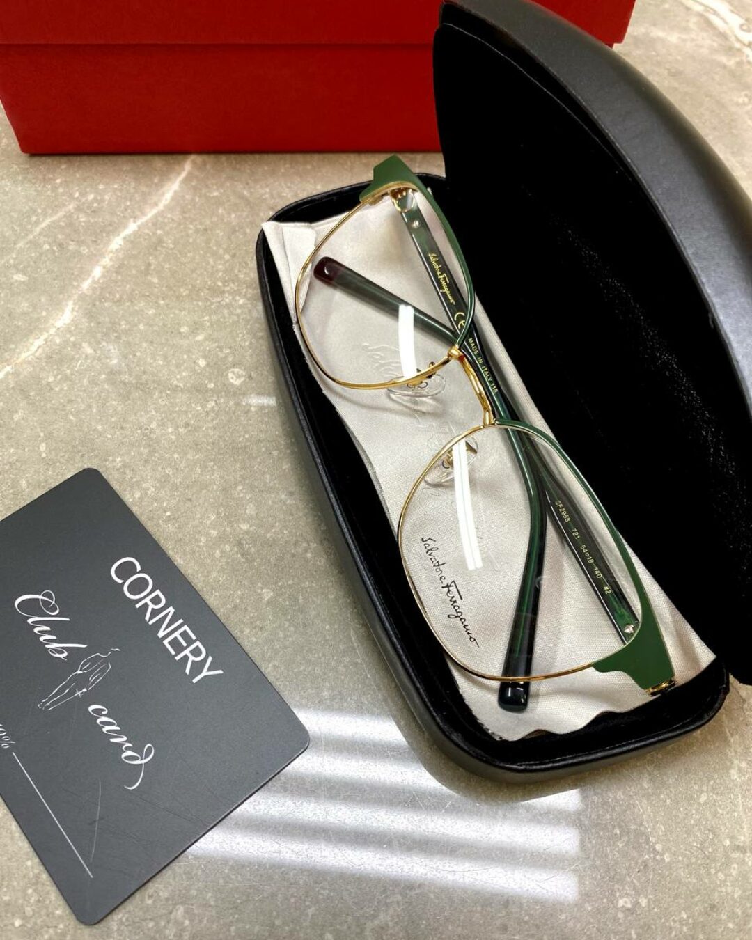 Оправа Salvatore Ferragamo