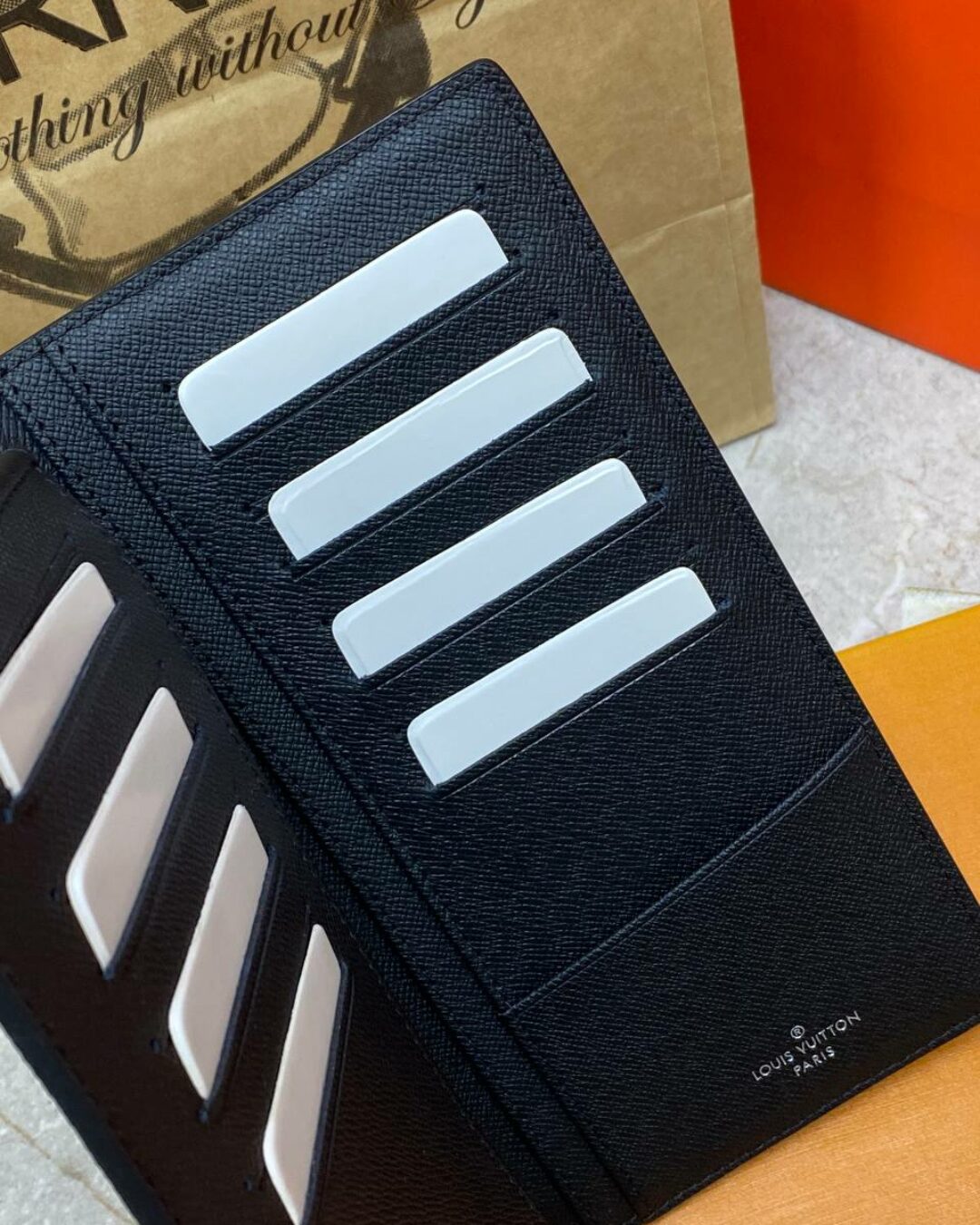 Кошелёк Louis Vuitton