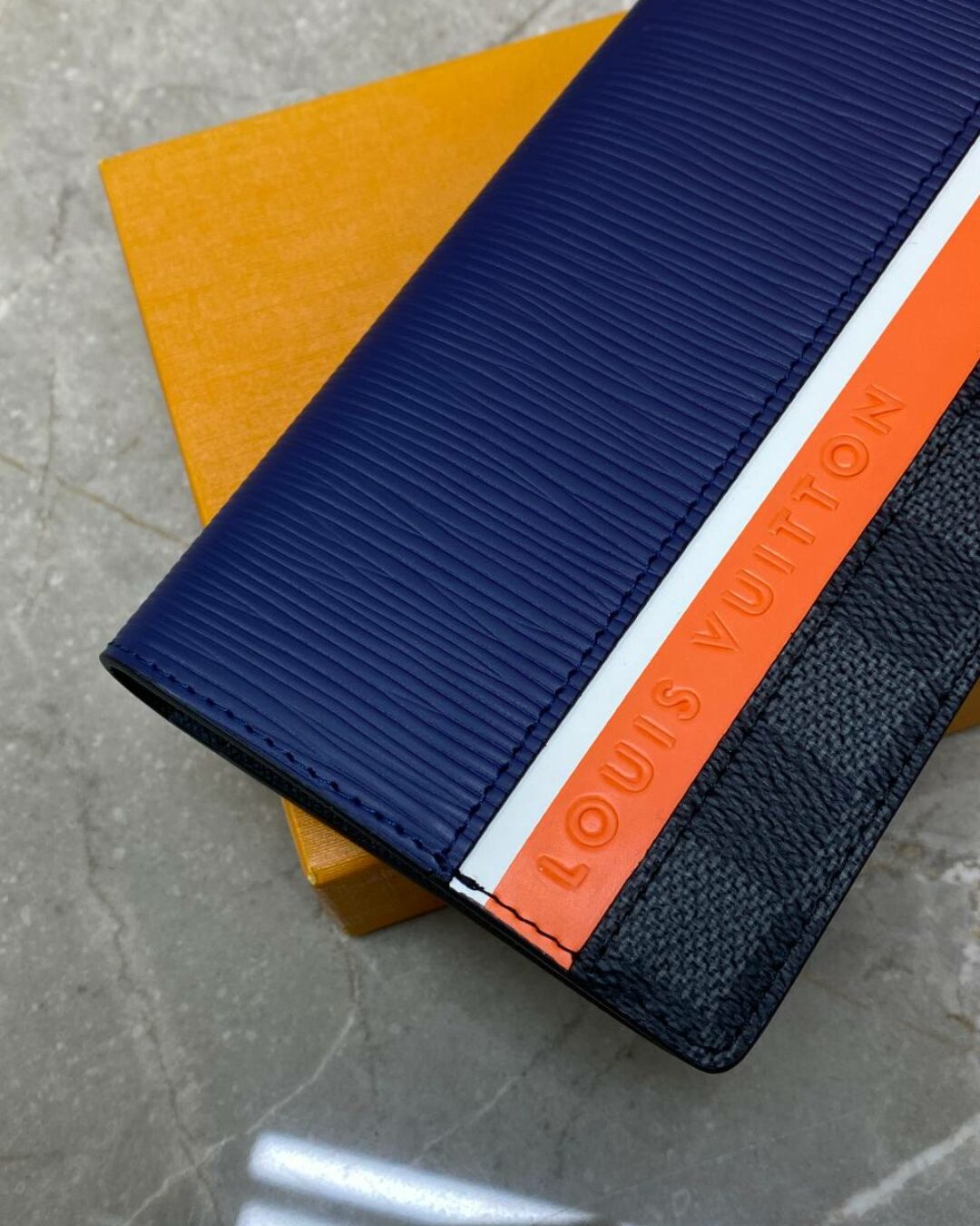 Кошелёк Louis Vuitton