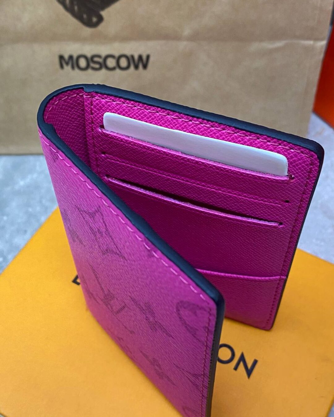 Картхолдер Louis Vuitton — фото 2