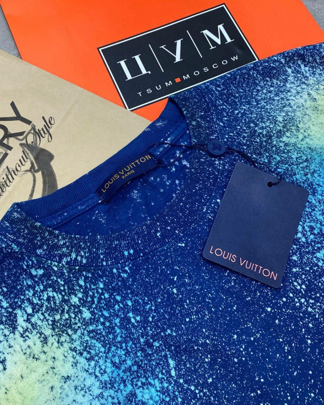 Костюм Louis Vuitton