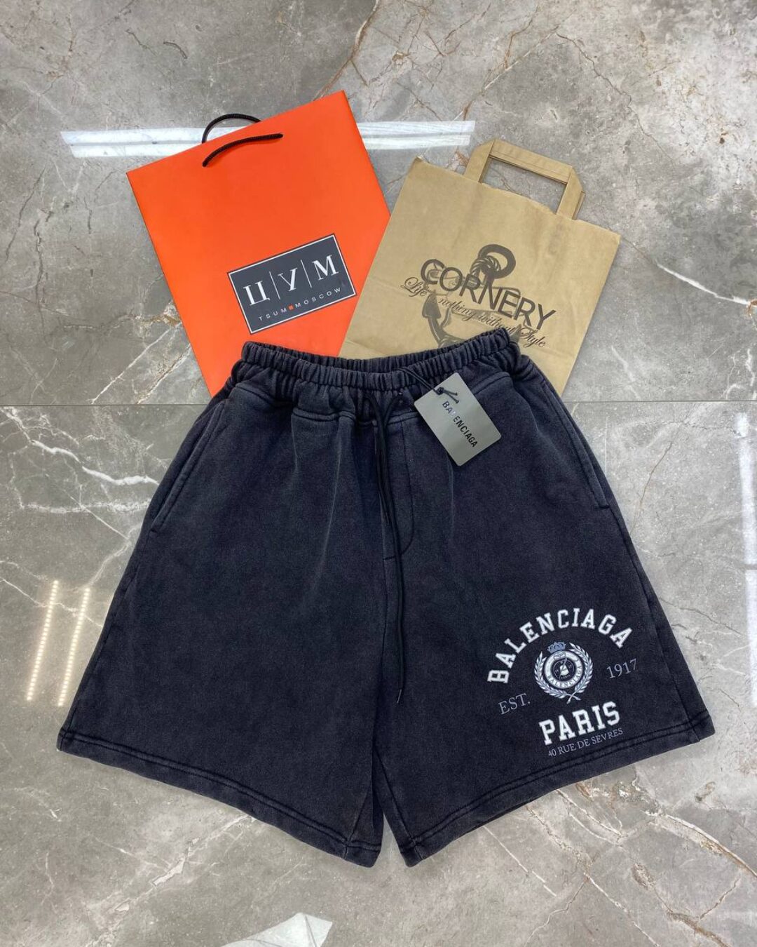 Шорты Balenciaga