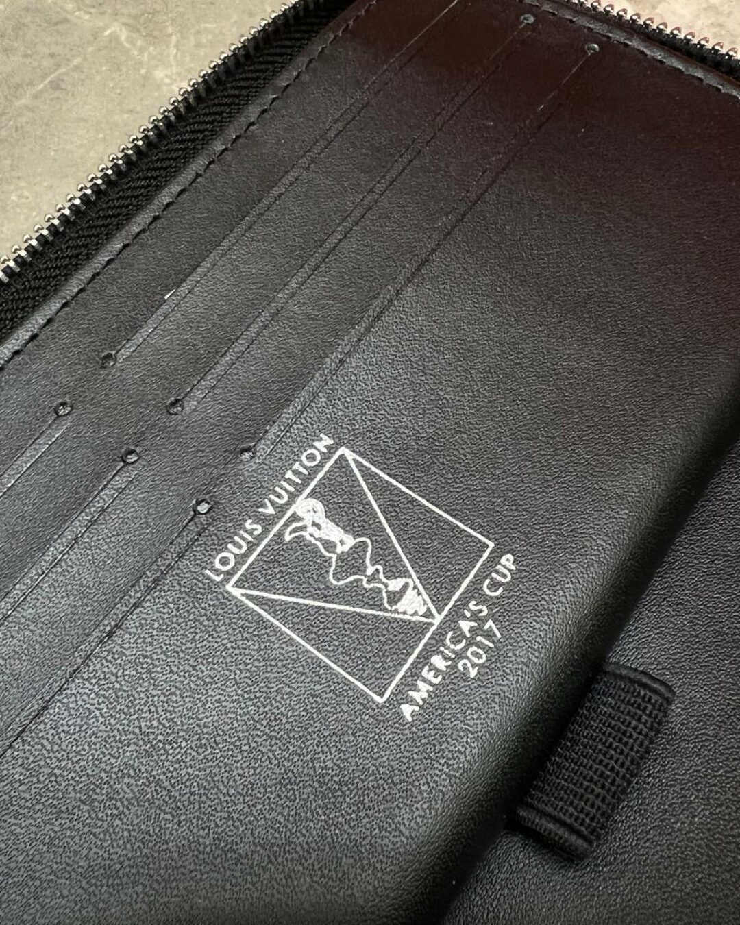 Портмоне Louis Vuitton