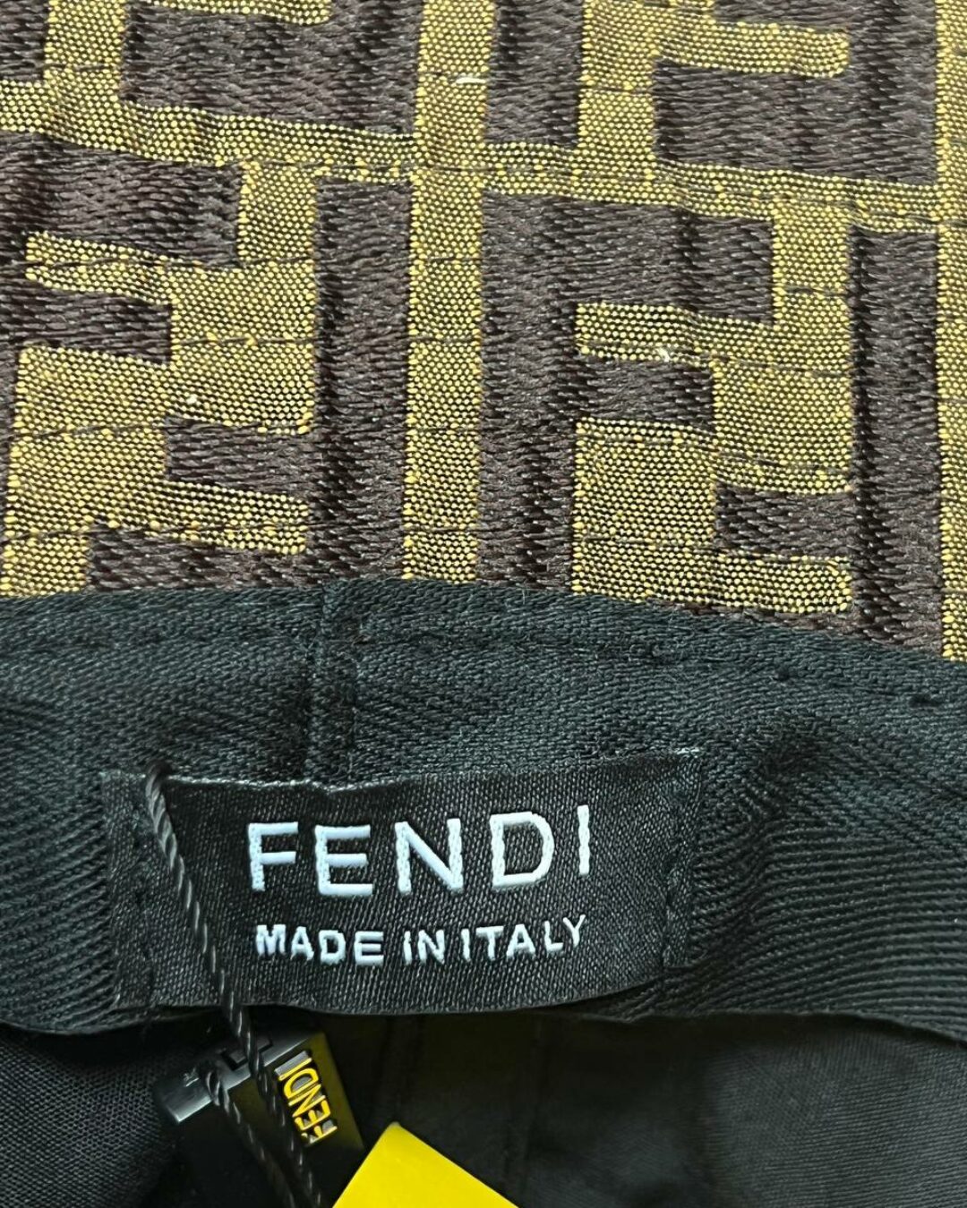 Панама Fendi