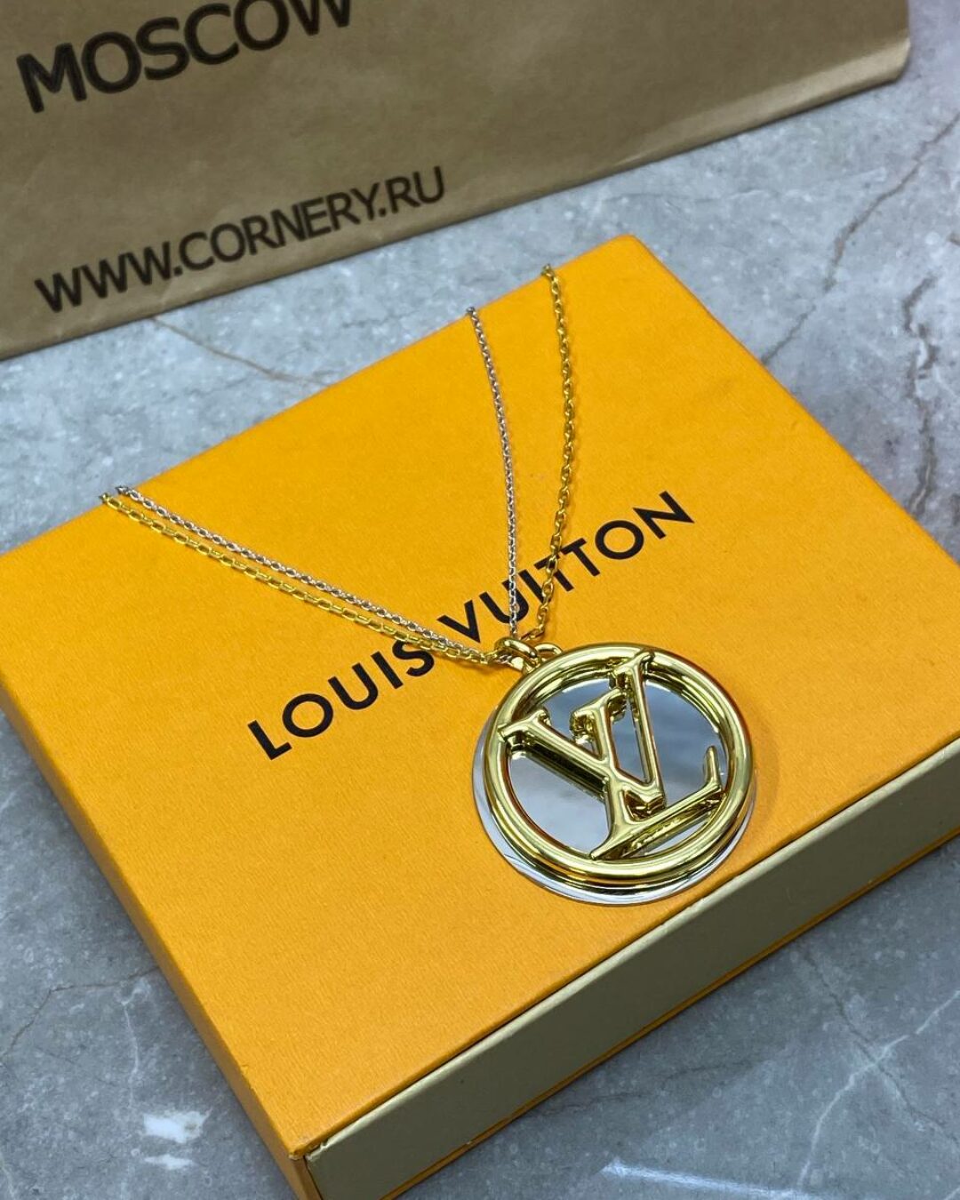 Цепочка Louis Vuitton