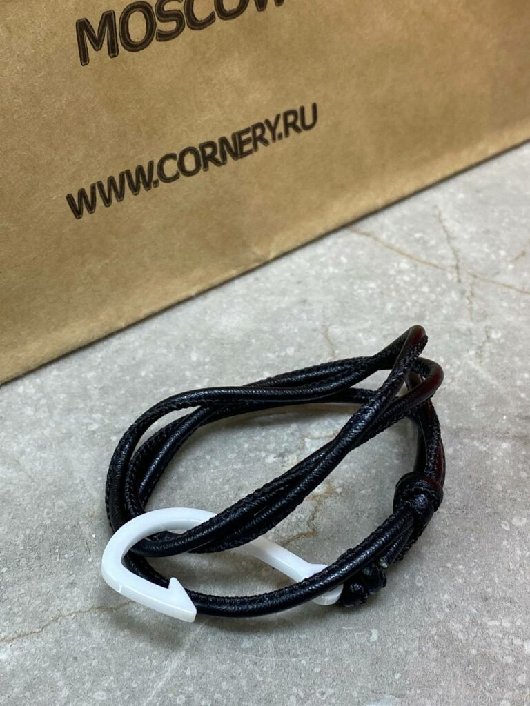 Браслет Cornery