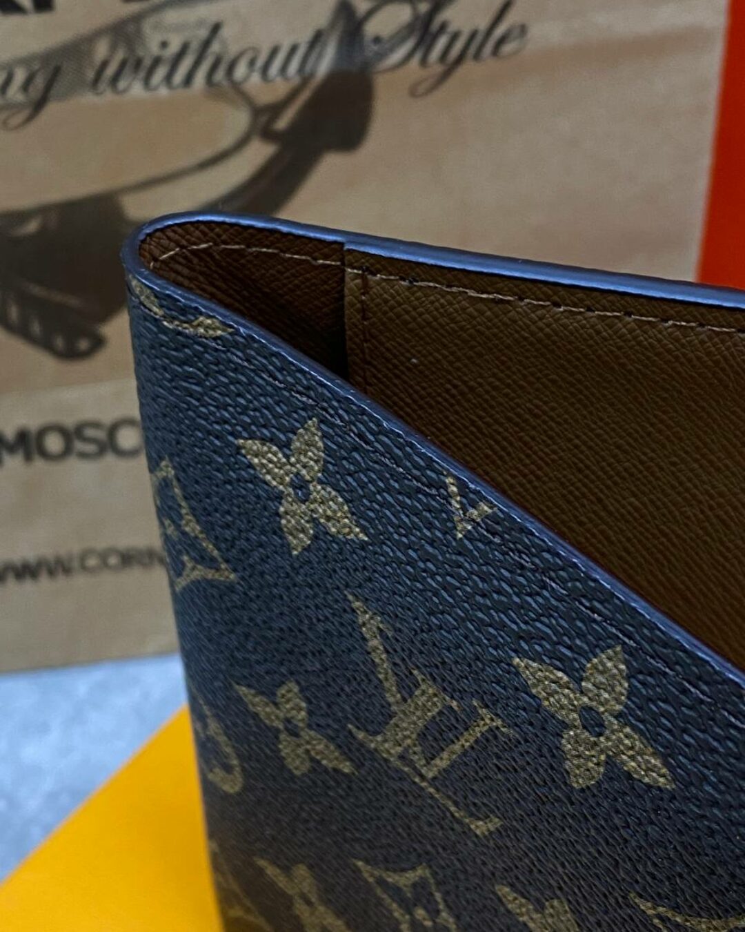 Обложка для паспорта Louis Vuitton