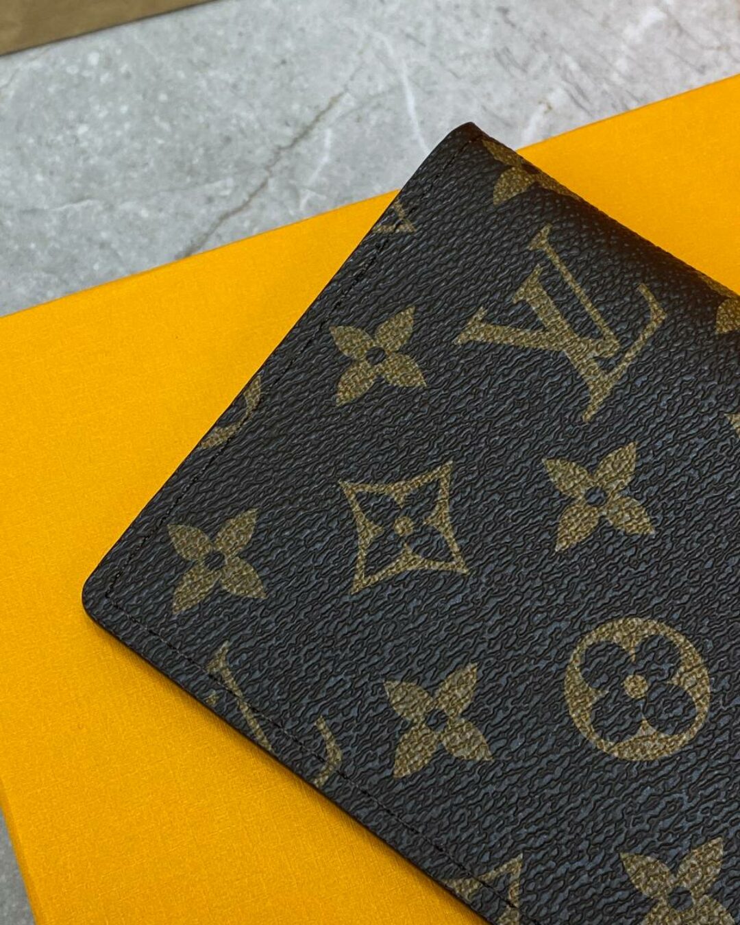 Обложка для паспорта Louis Vuitton
