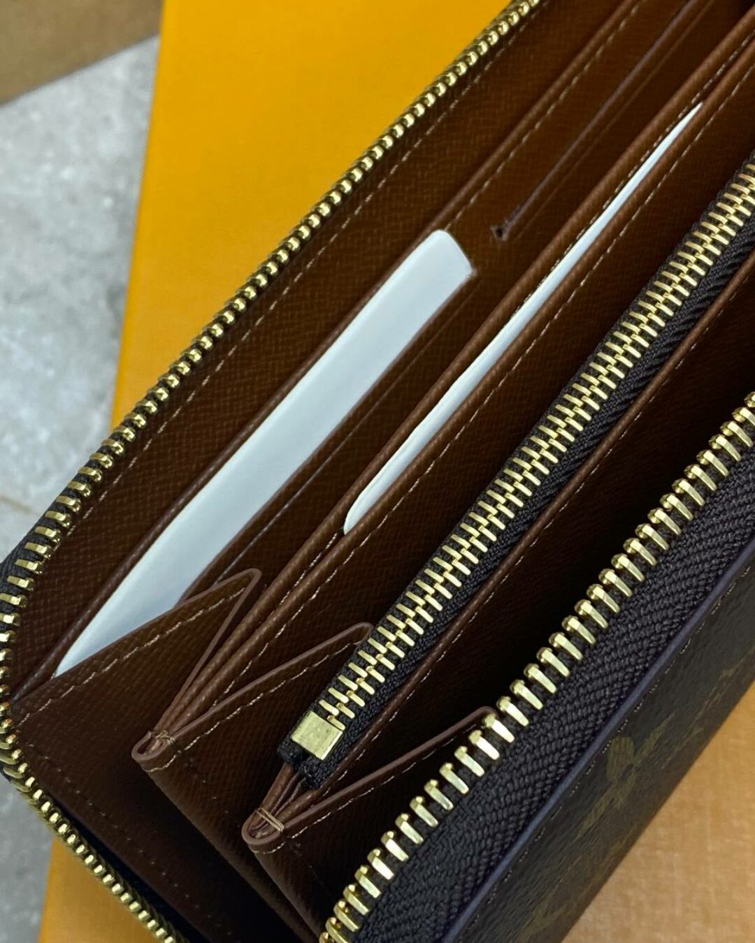 Портмоне Louis Vuitton