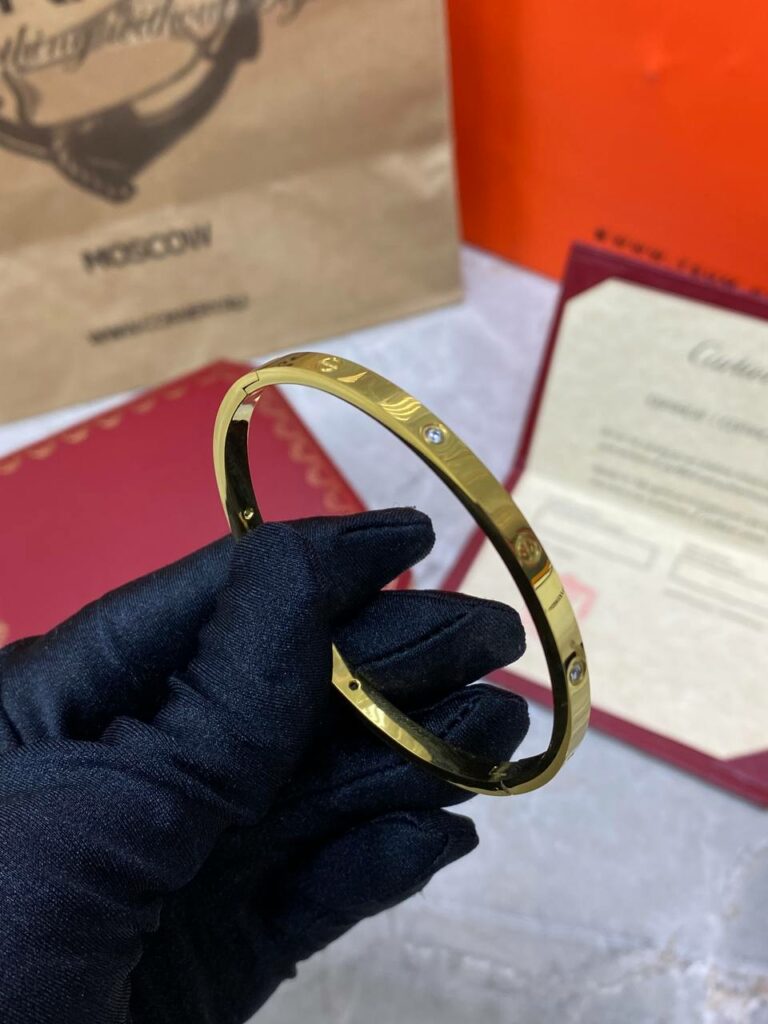 Браслет Cartier Love (камни)