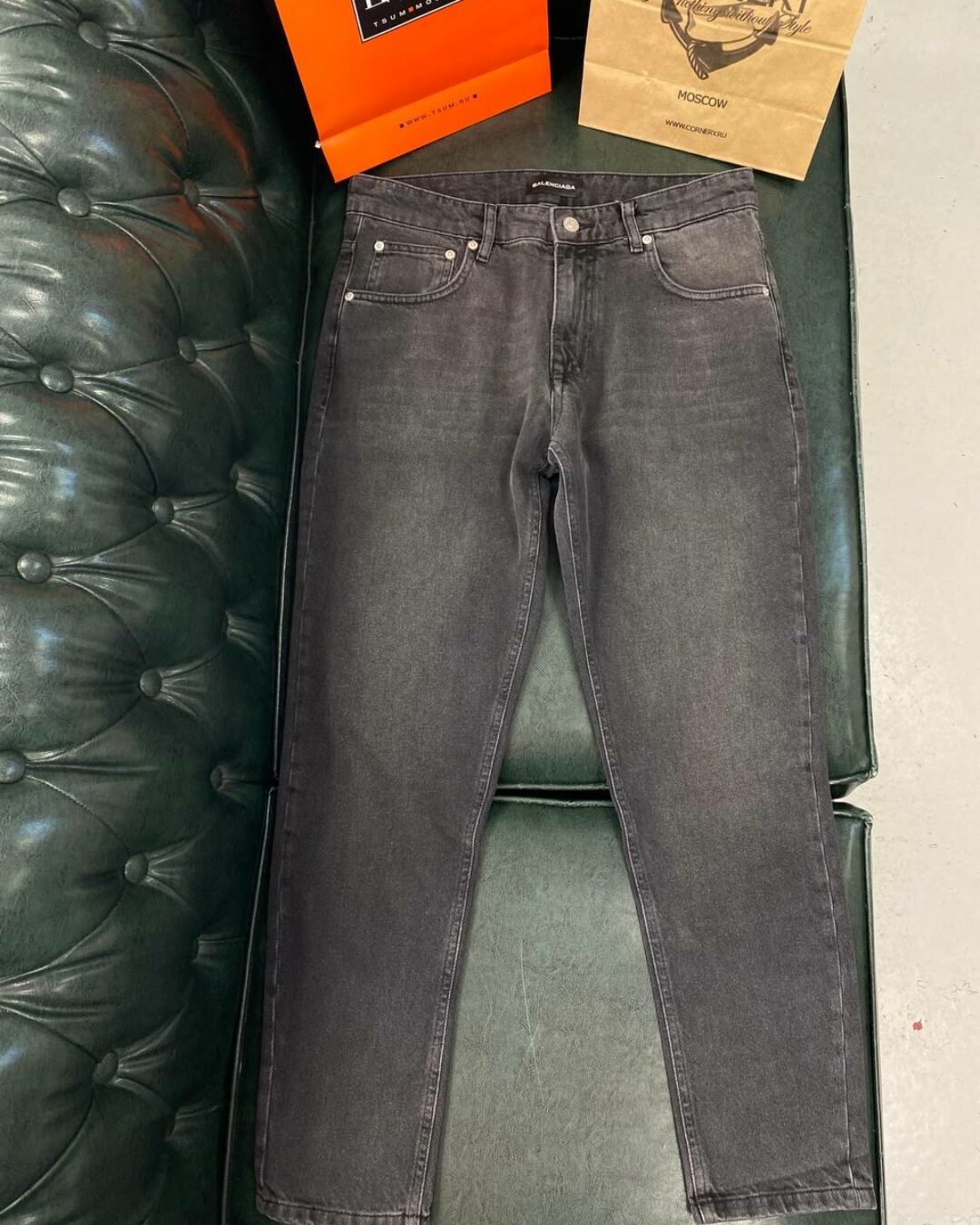 Джинсы Balenciaga