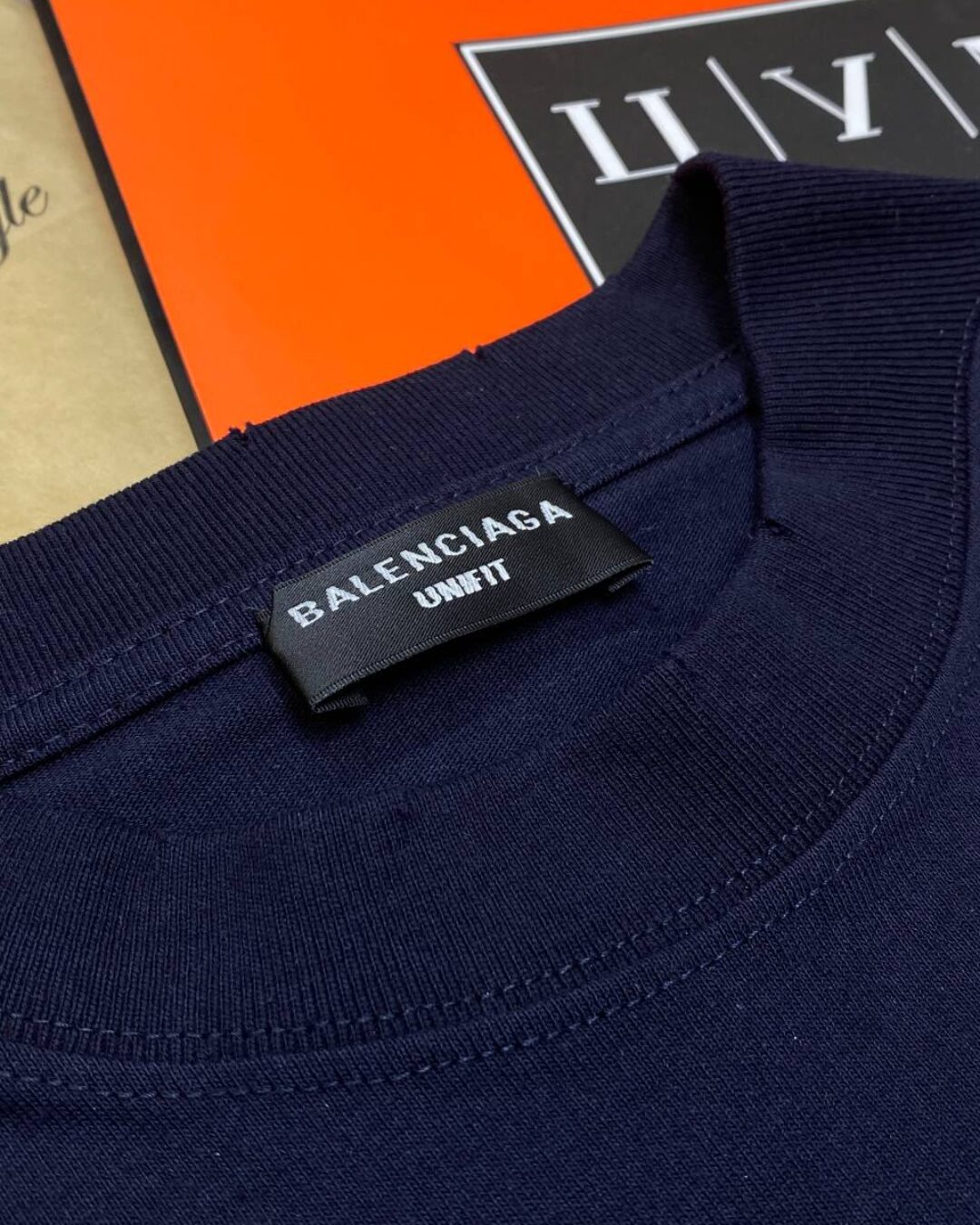 Футболка Balenciaga — фото 6