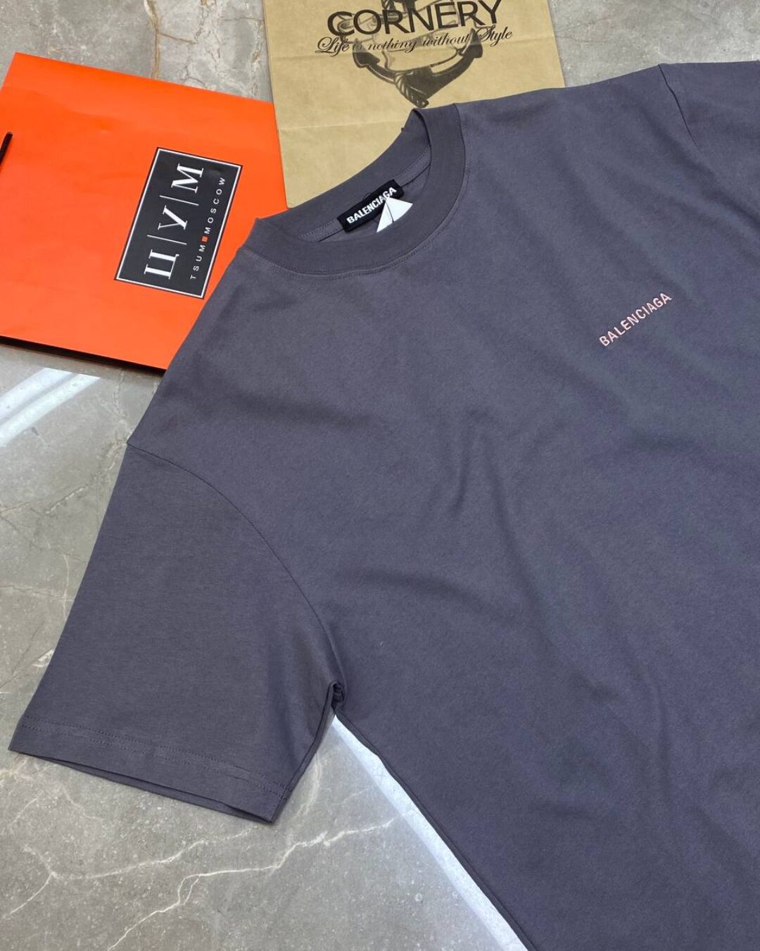 Футболка Balenciaga — фото 2