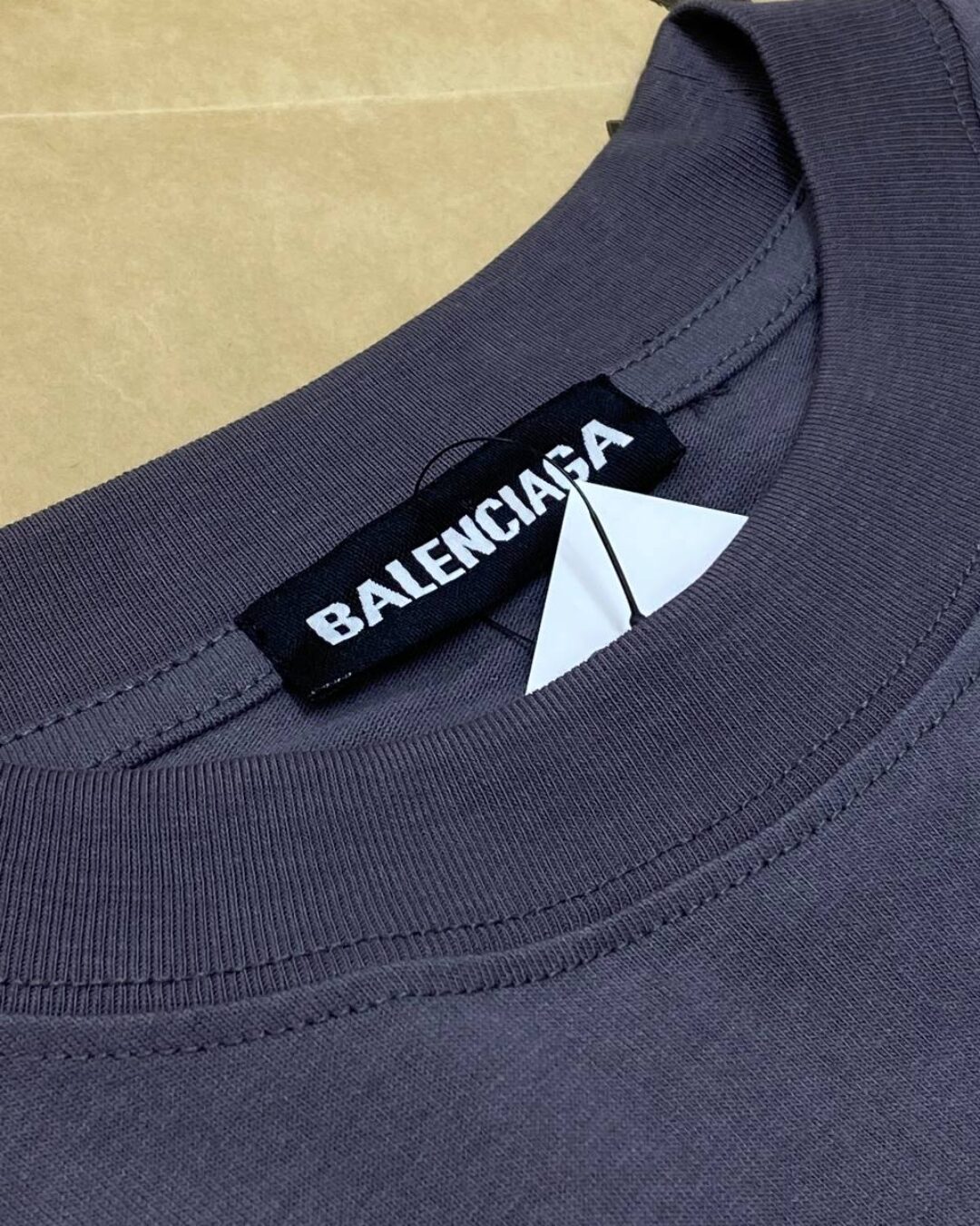 Футболка Balenciaga — фото 4
