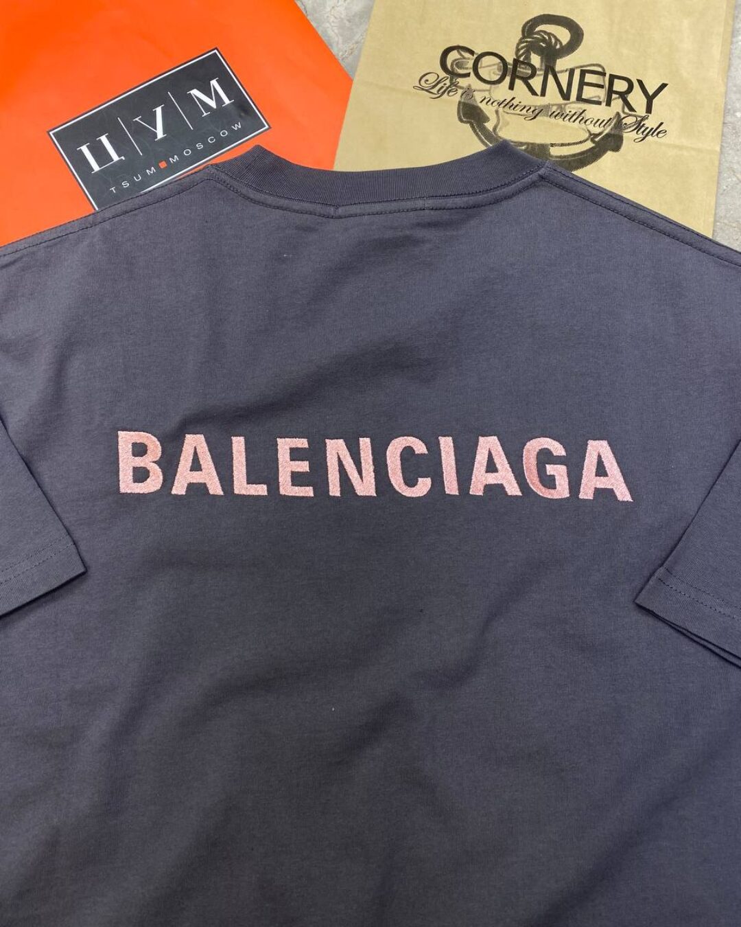 Футболка Balenciaga — фото 6