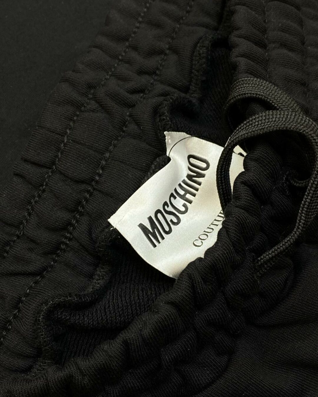 Костюм Moschino