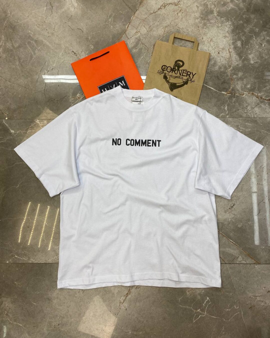 Футболка Balenciaga