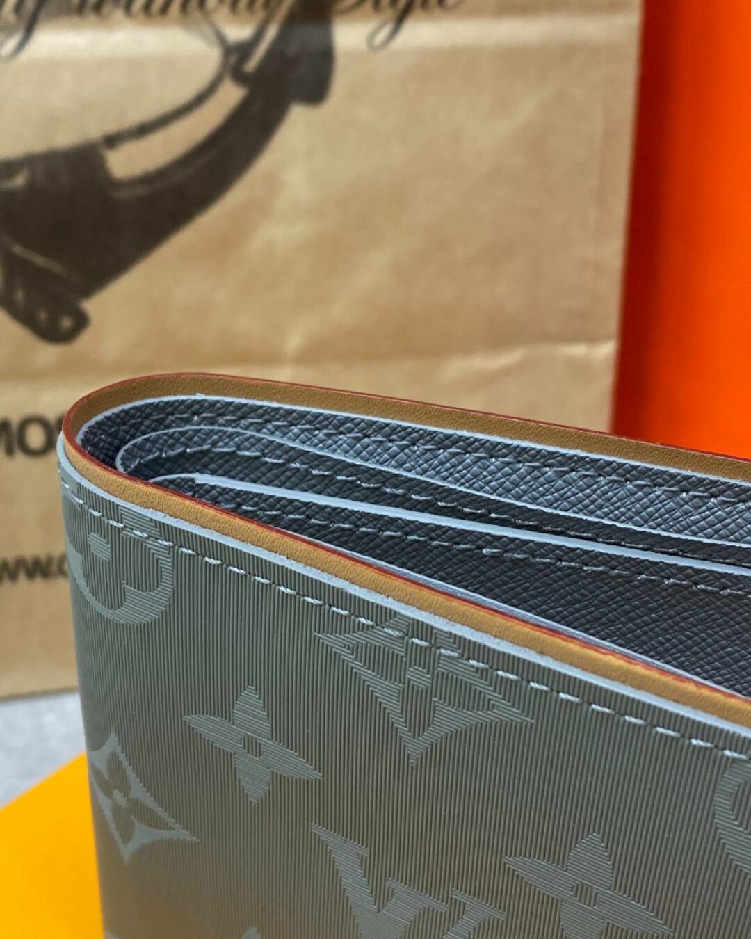 Кошелёк Louis Vuitton