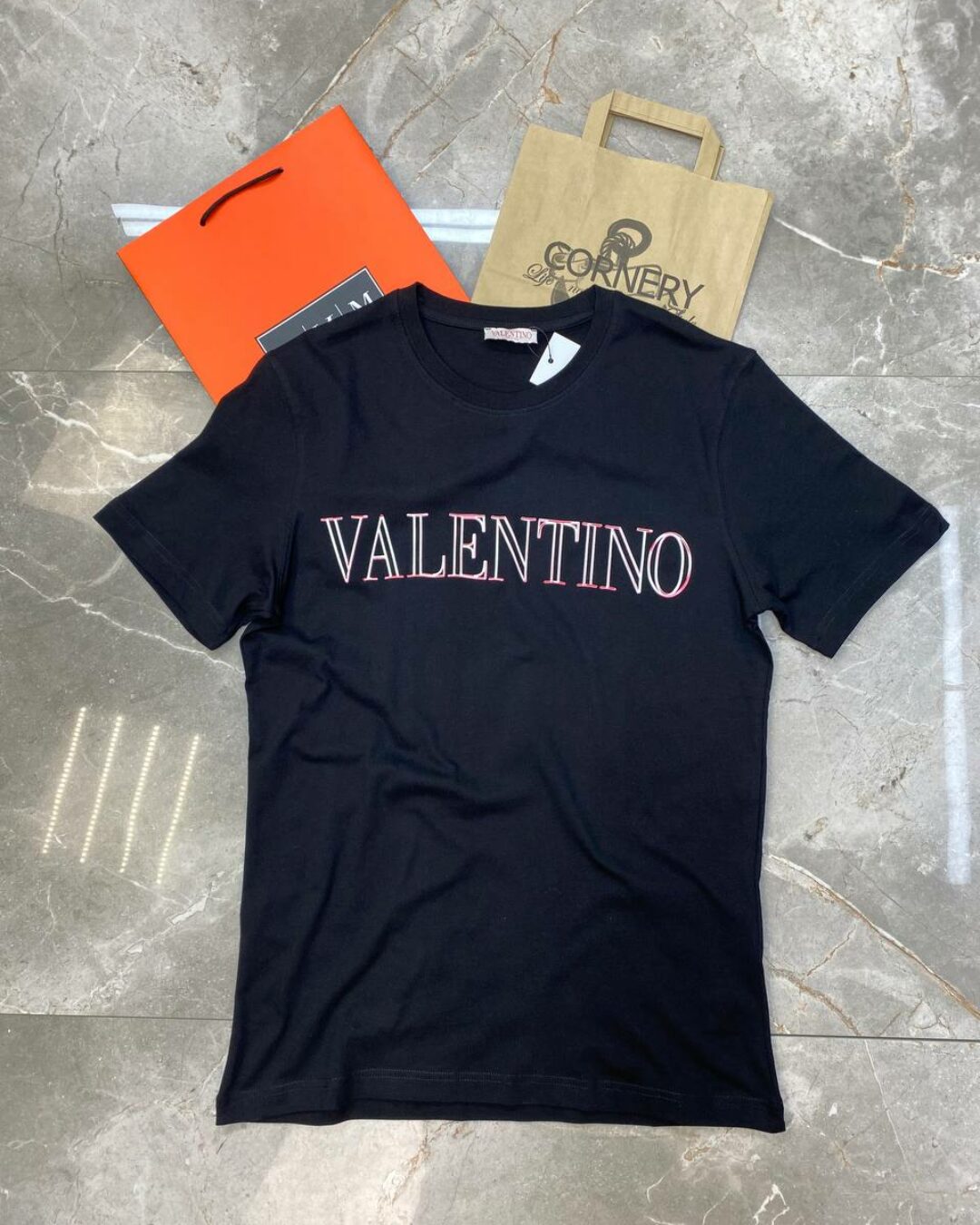 Футболка Valentino
