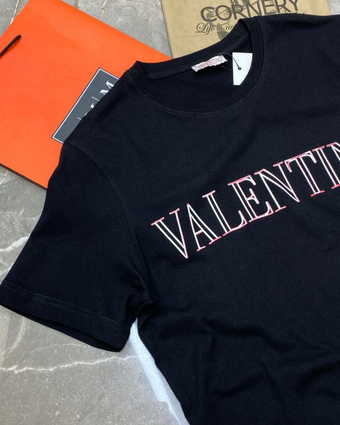 Футболка Valentino